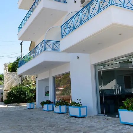 Miracle Apartment *
